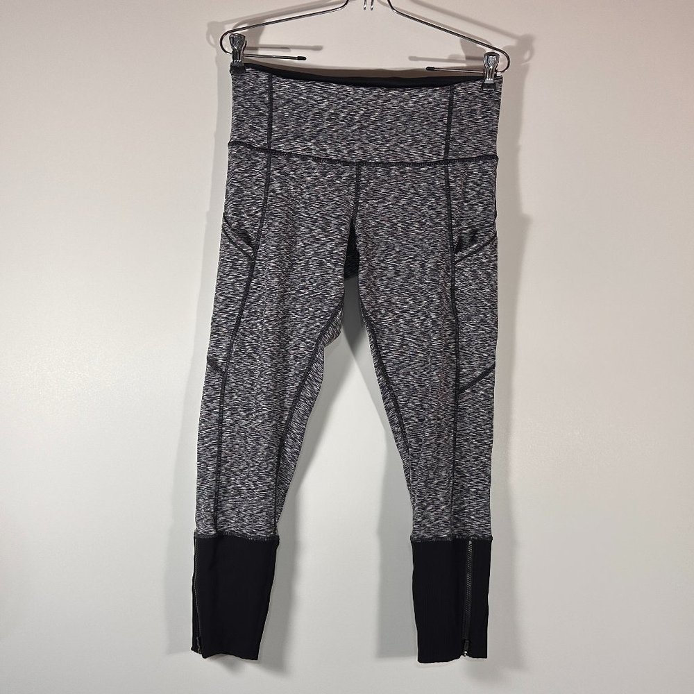 Lululemon Rebel Runner Crop Spaced Out Leggings Women Size 8